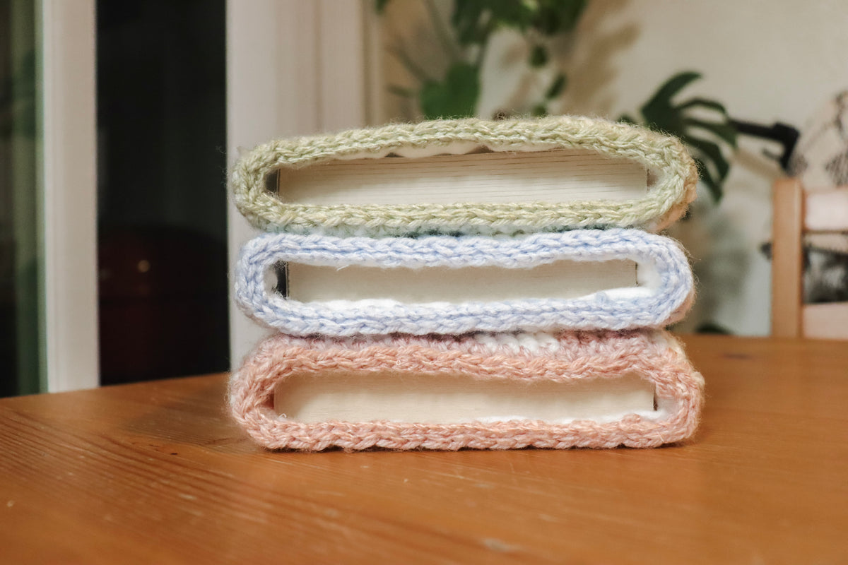 Matcha Checkered Crochet Book Sleeve