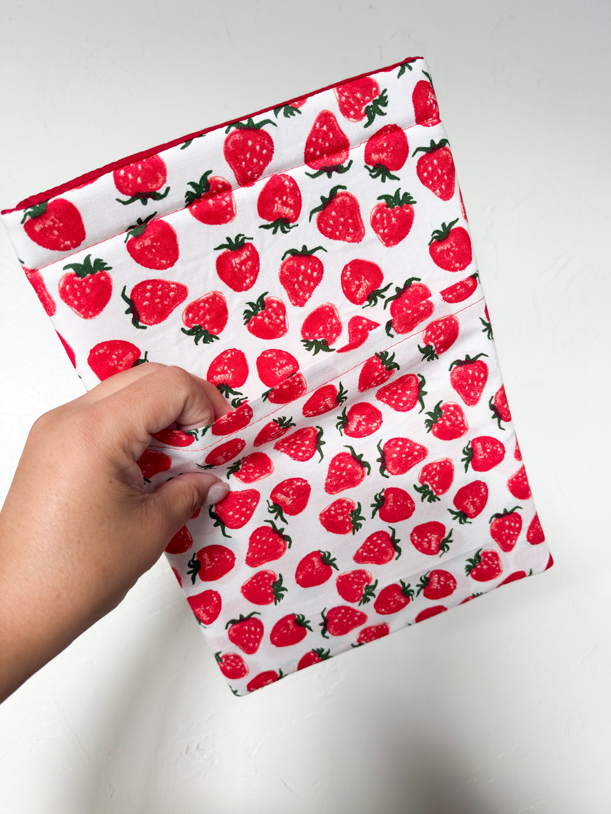 Straberries Booksleeve