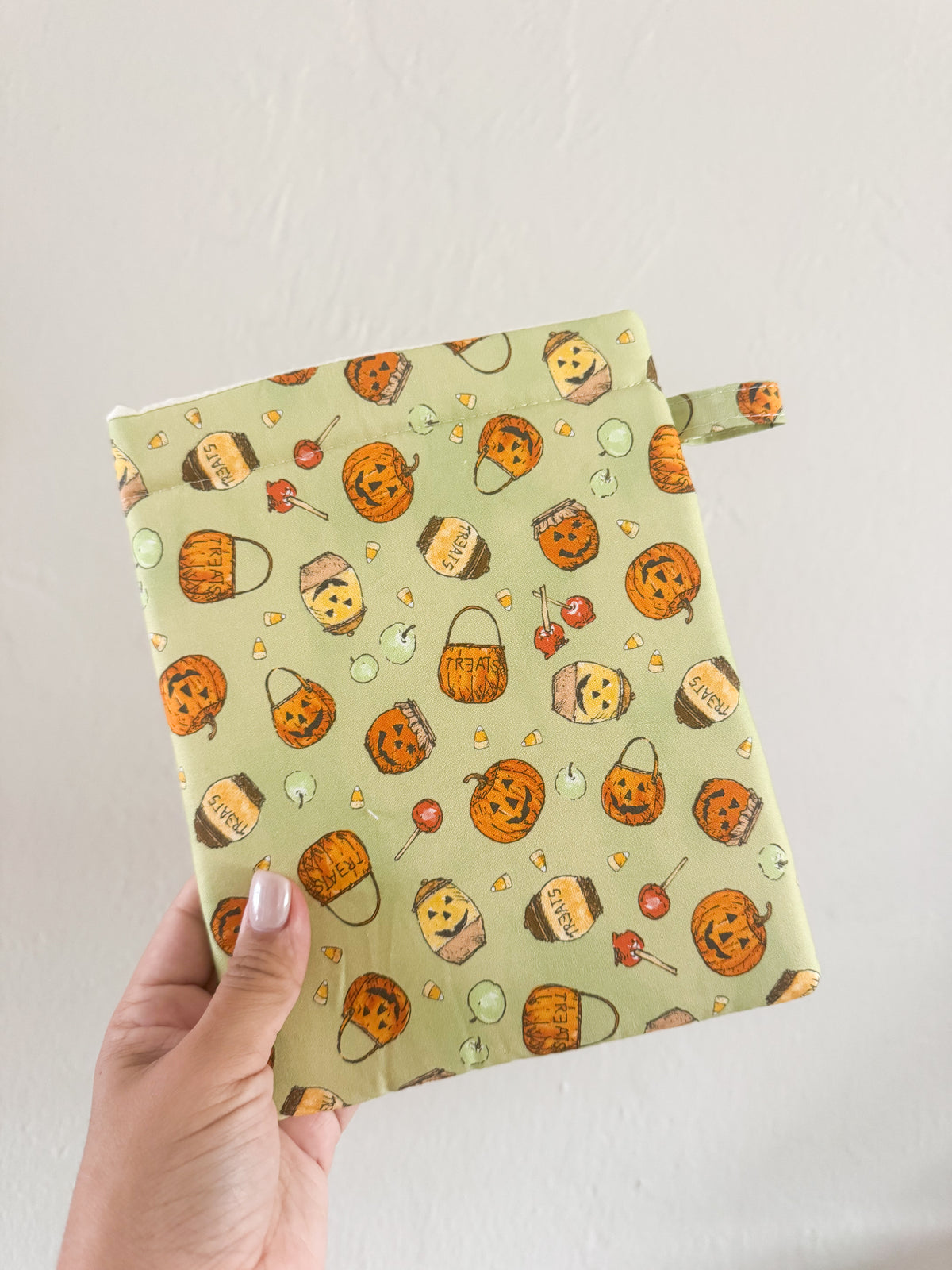 Honey Pumpkin Booksleeve