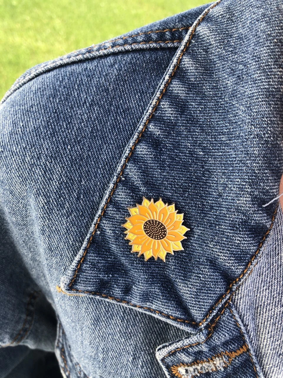 Sunflower Pin